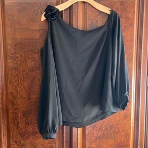 Women’s blouse